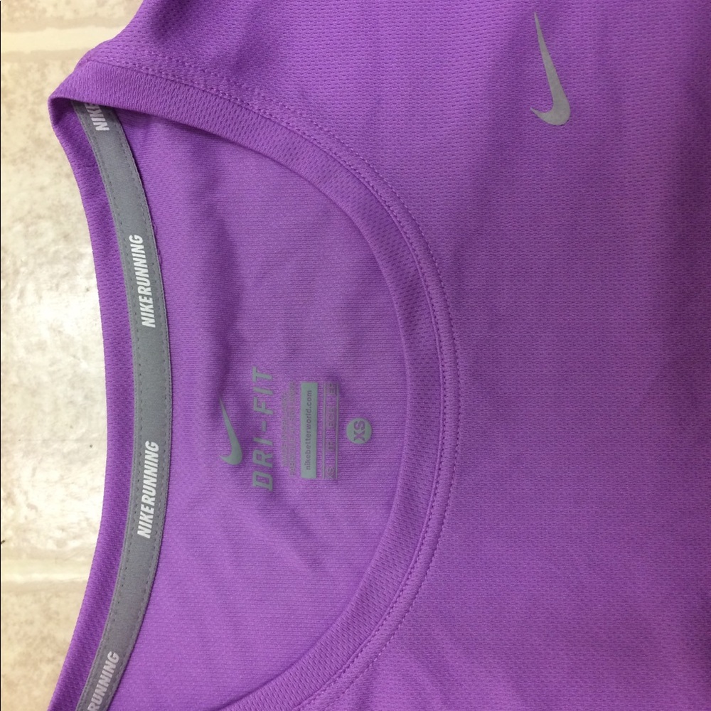 NWOT Dri fit Light weight XS purple lilac t shirt